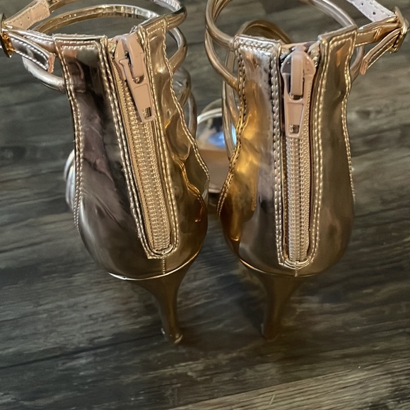 Rose Gold Steve Madden Strappy Sandals - Picture 3 of 4